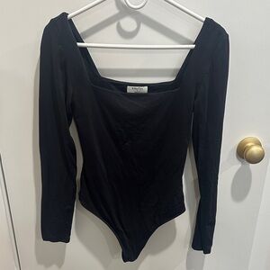 Aritzia contour bodysuit